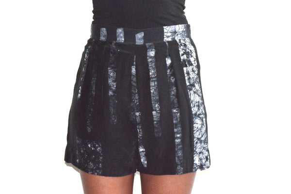 FINAL SALE Parva Shorts - B & W Parallel